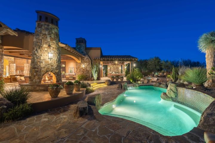Pool and Fireplace_ Photo 1_1 (Small)